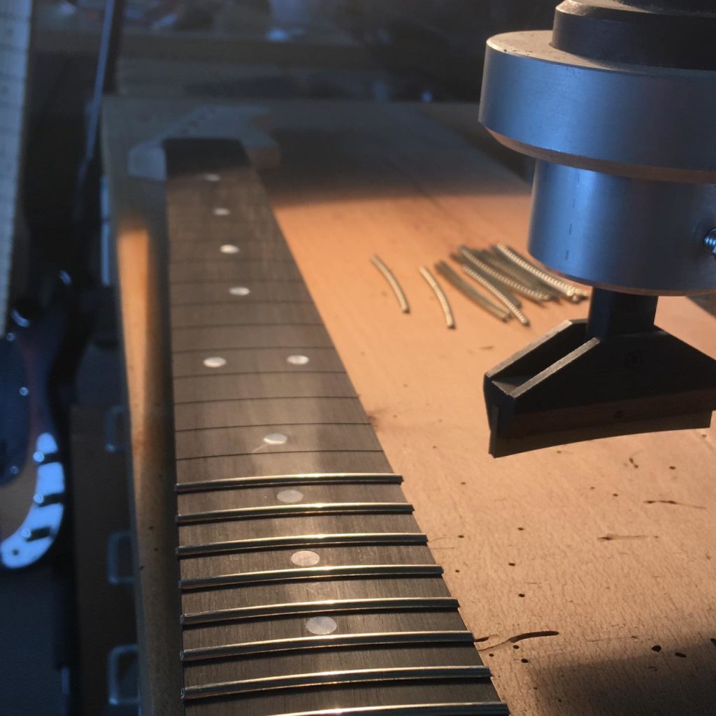 luthier ariège aude guitare