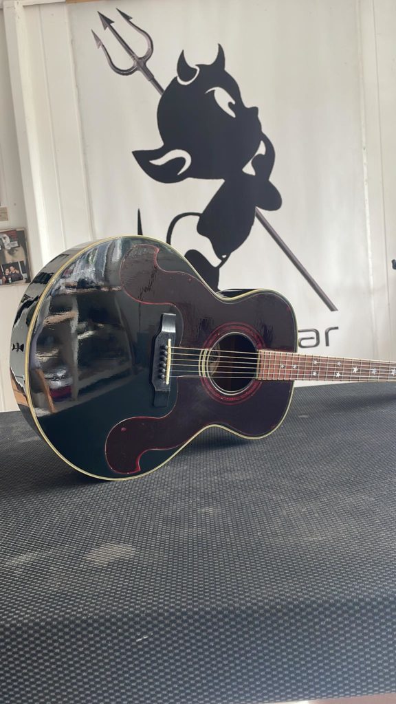 luthier Ariège Gibson électro acoustique