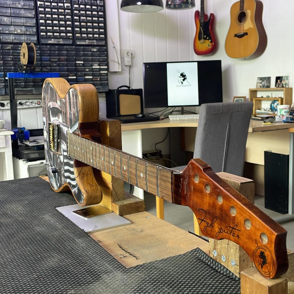 luthier Ariège telecaster