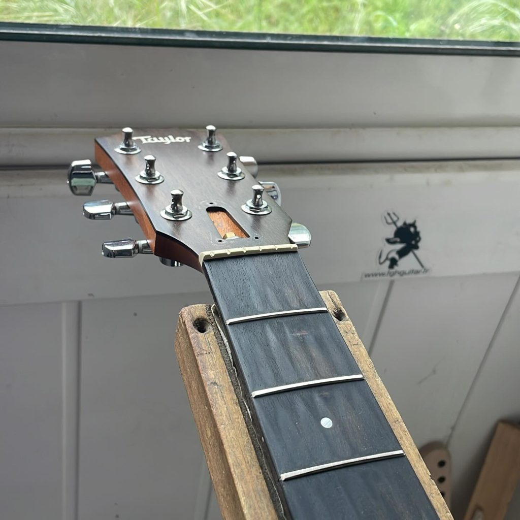 luthier guitare ariège aude Carcassonne toulouse madère Foix