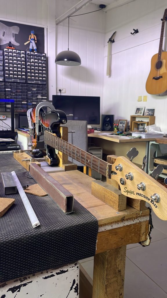 luthier ariège aude heure Garonne tender guitare basse